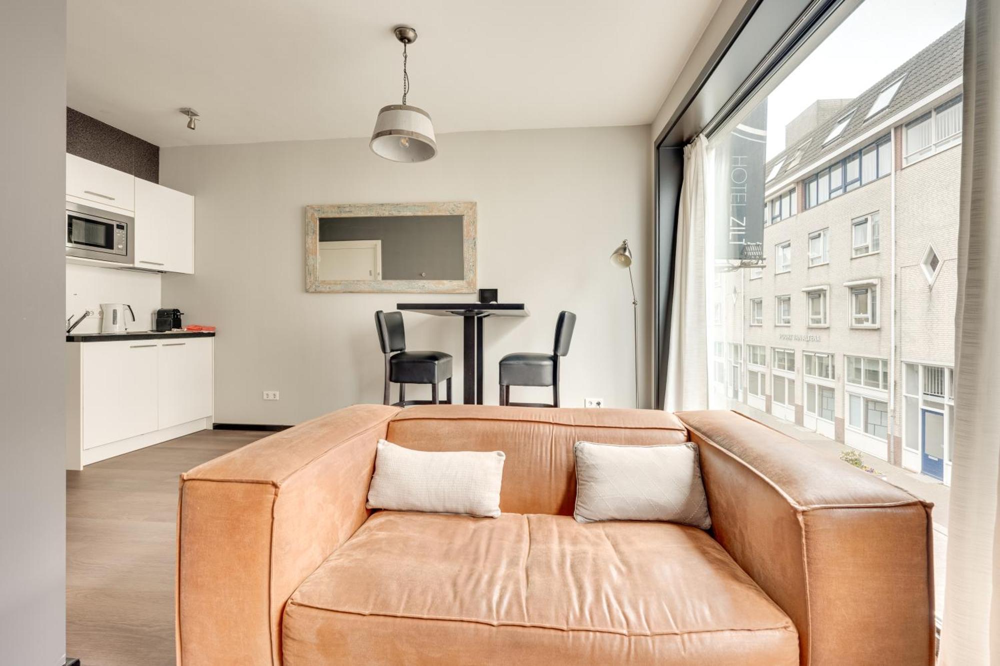 Hotel Zilt Влисинген Екстериор снимка